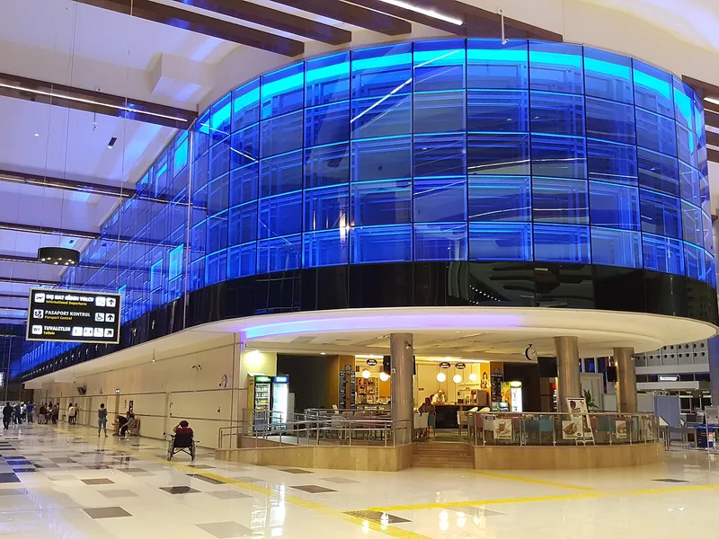 Koca Seyit Havalimanı iç hatlar terminal binası
