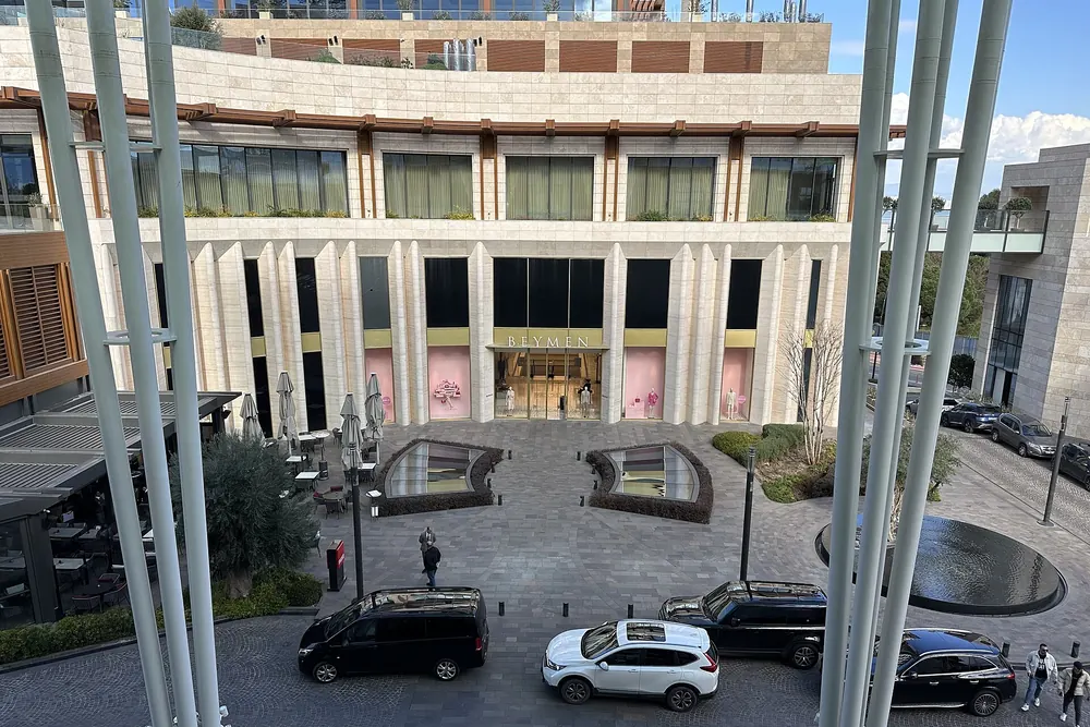İstinyePark İzmir giriş cephesi