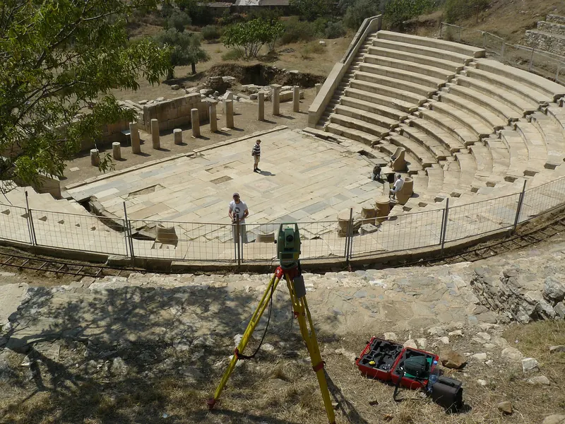 Metropolis Antik Kenti'nin tiyatrosu