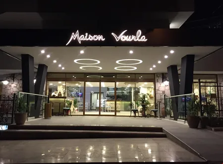 Maison Vourla